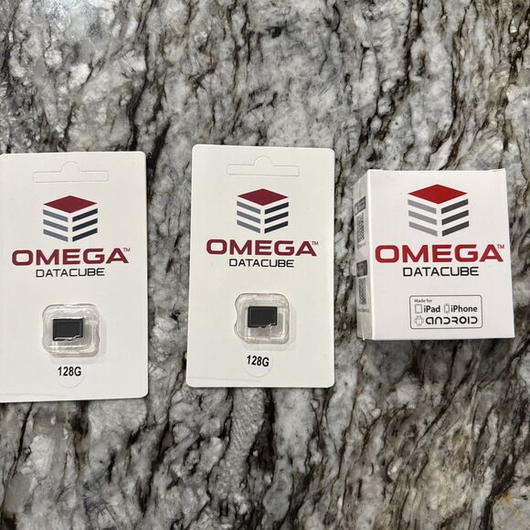 Omega Datacube Photo & Video Backup Device with 2-128GB Memory Cards-NEW SEALED